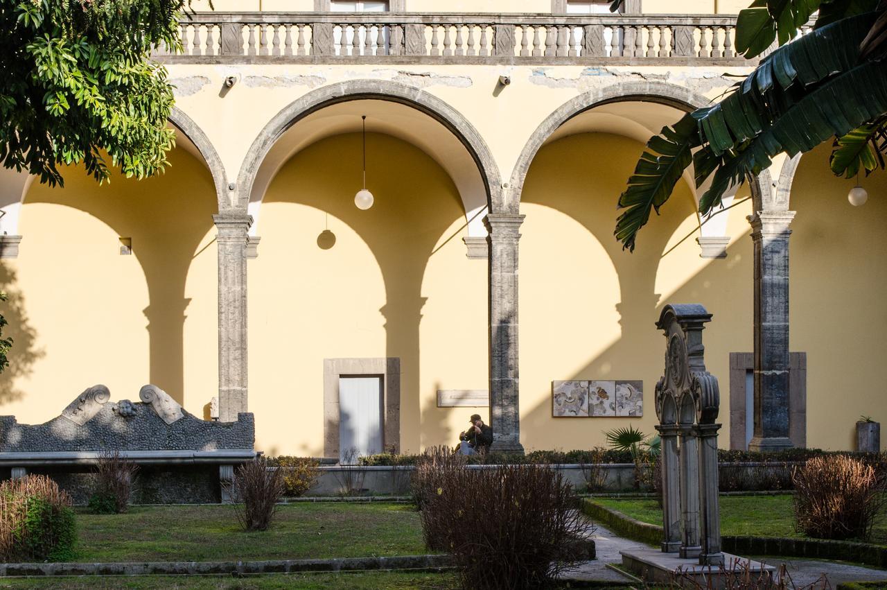 Civico10 * Nápoles